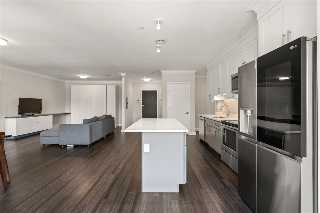 999 Hancock Street 301