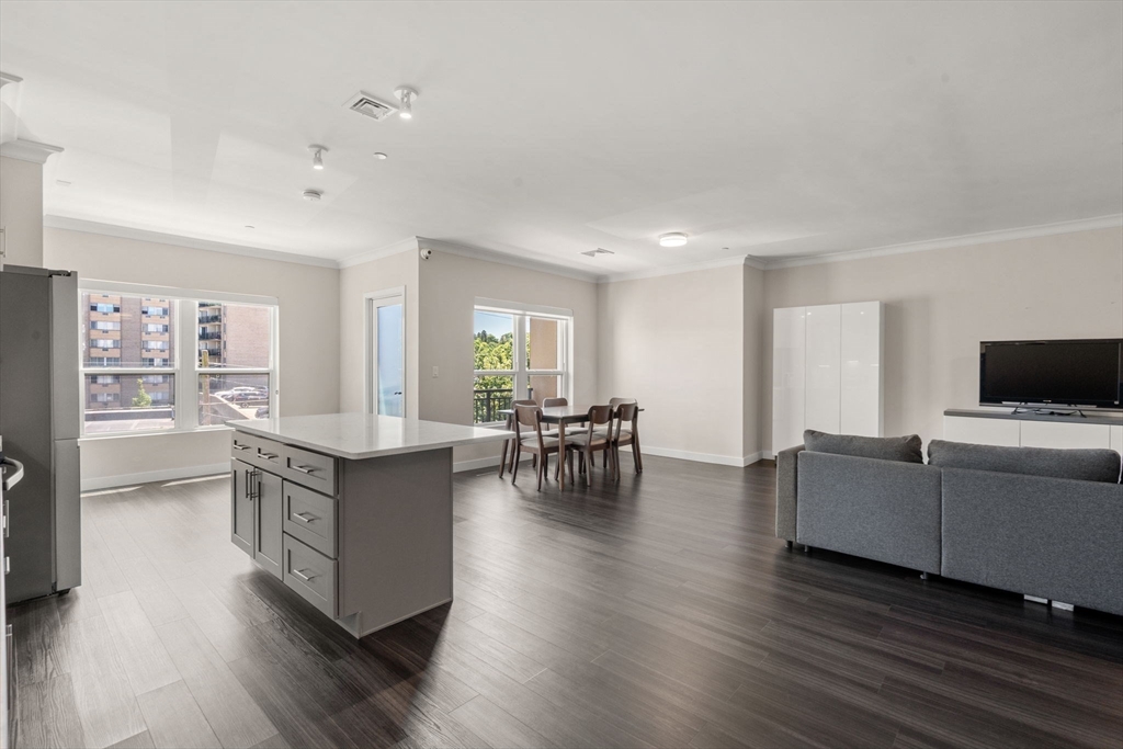 999 Hancock Street 301