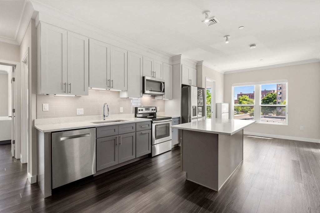 999 Hancock Street 301
