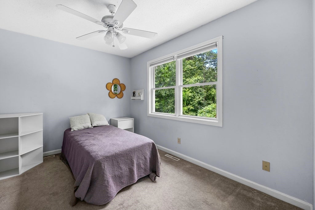 8 Cobb Ln, Belchertown, MA, 8 Cobb Ln, Belchertown, MA Photo #21
