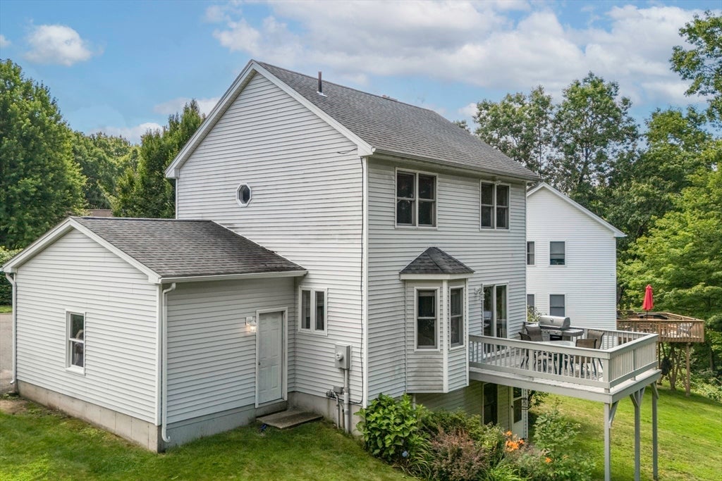 8 Cobb Ln, Belchertown, MA, 8 Cobb Ln, Belchertown, MA Photo #4