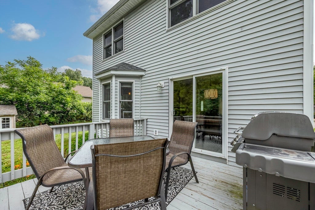 8 Cobb Ln, Belchertown, MA, 8 Cobb Ln, Belchertown, MA Photo #17