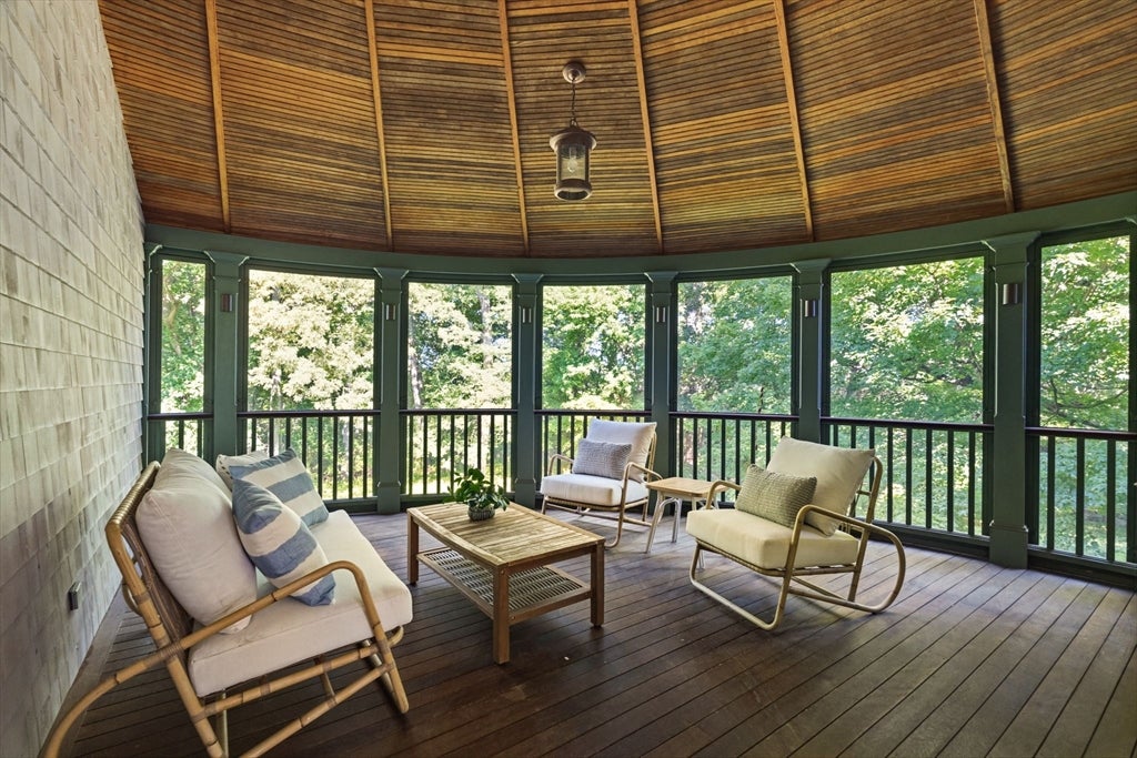 21 Jeffrey Road, Wayland, MA Photo #12
