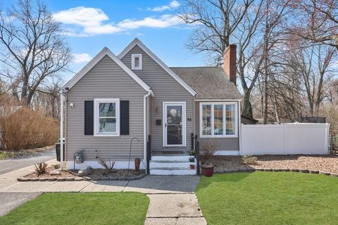 95 Clark St Chicopee MA 01013