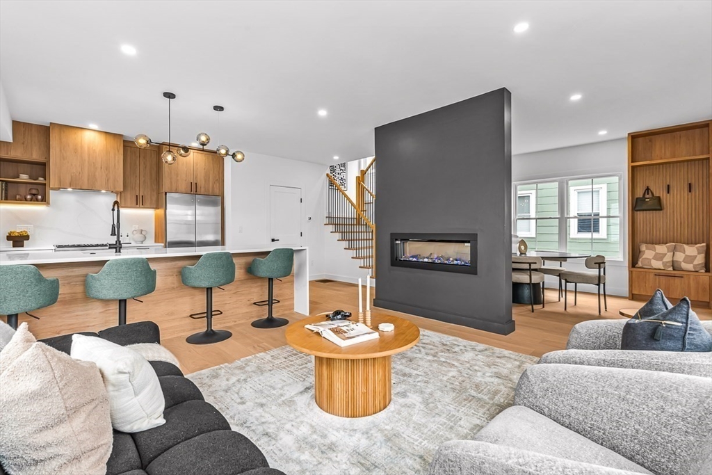 11 Bonner Ave