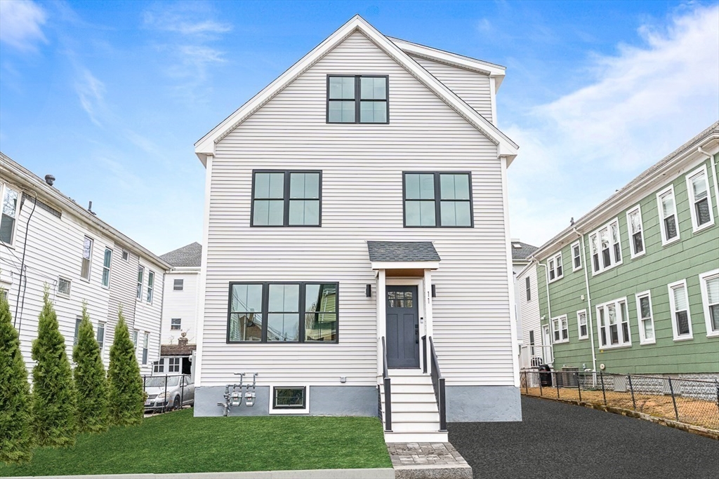 11 Bonner Ave