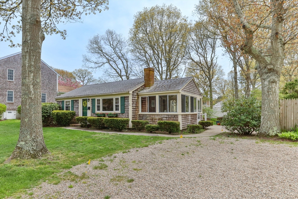 15 Squanto Rd