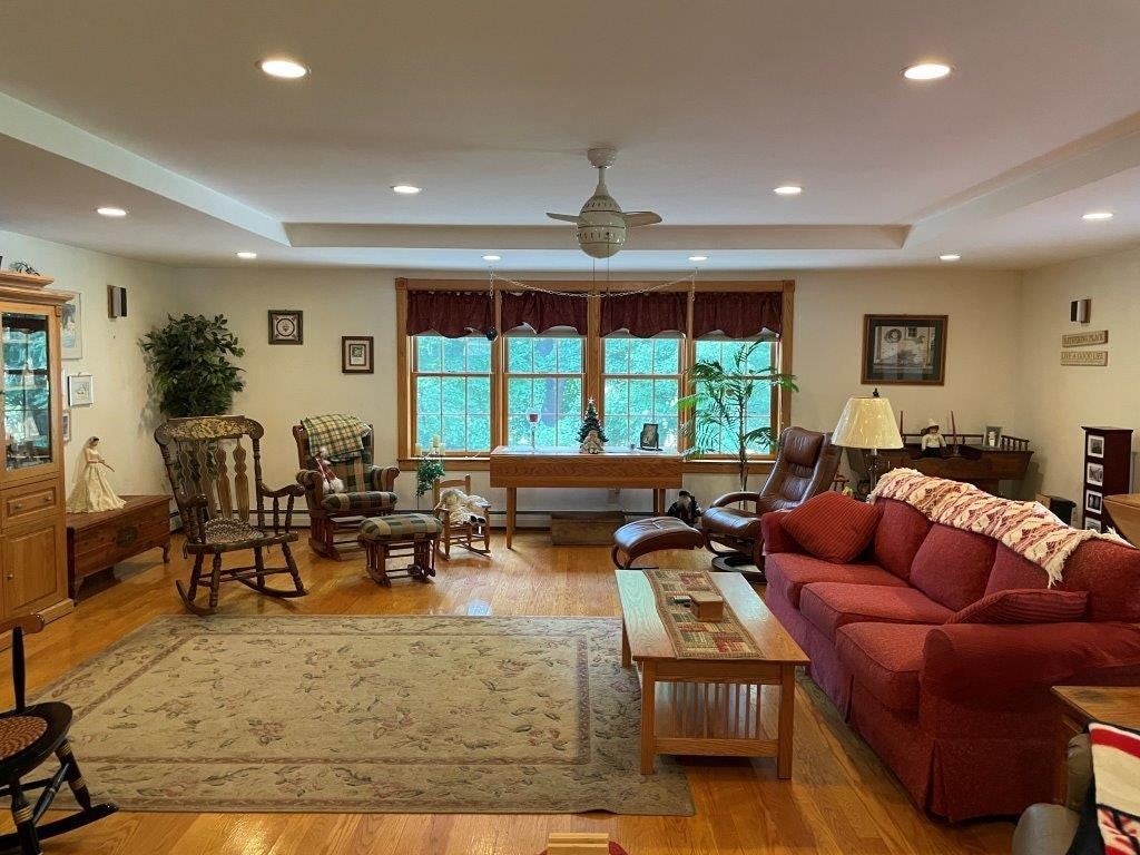 77 Newton ST, Greenfield, MA, 77 Newton ST, Greenfield, MA Photo #3