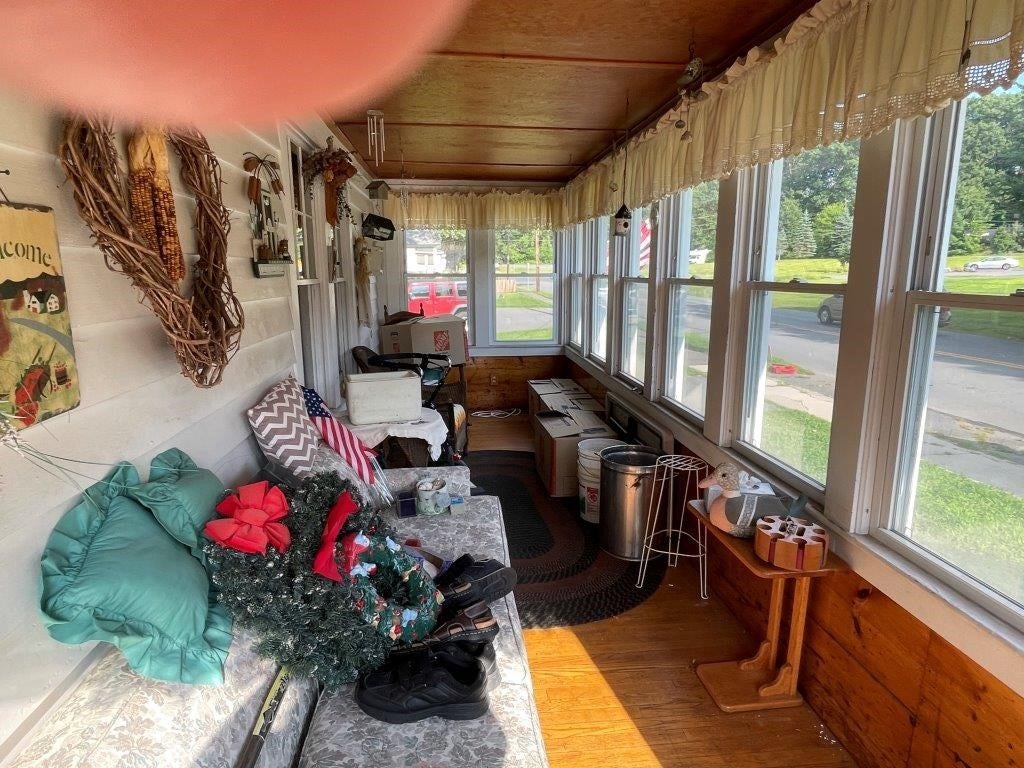 77 Newton ST, Greenfield, MA, 77 Newton ST, Greenfield, MA Photo #17