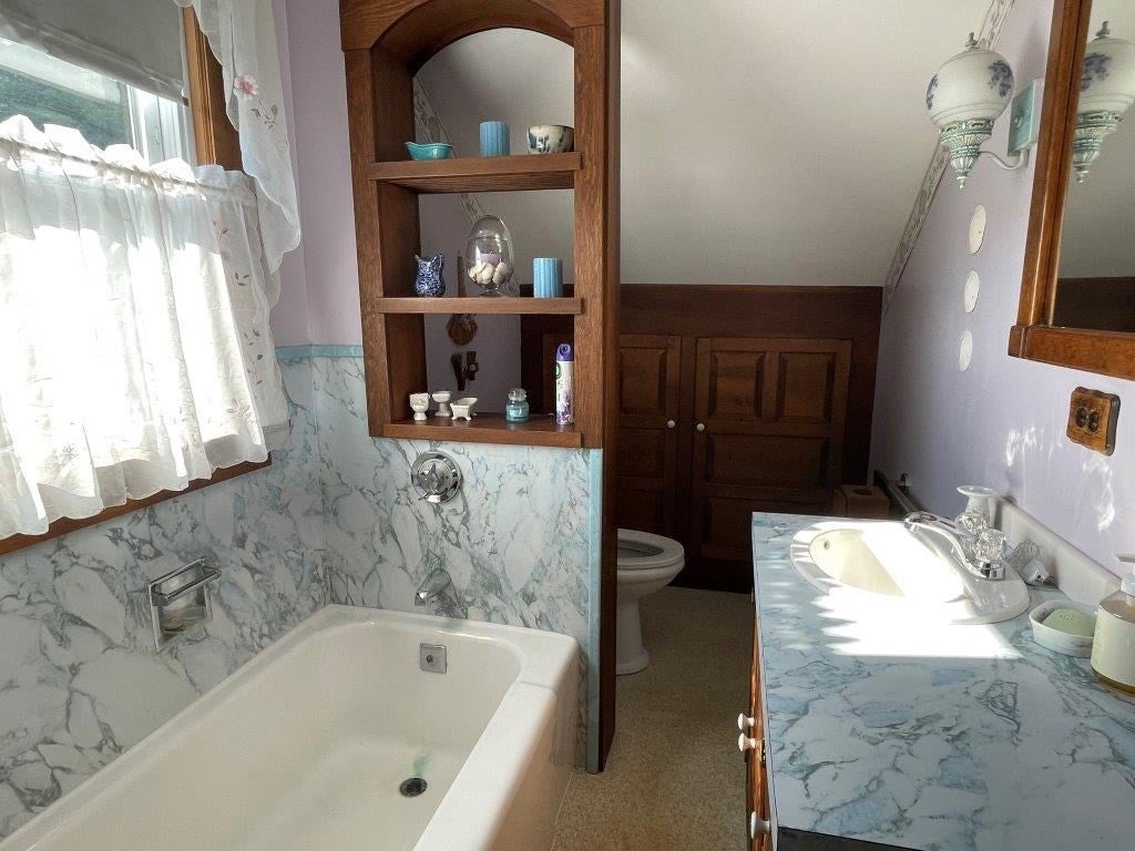 77 Newton ST, Greenfield, MA, 77 Newton ST, Greenfield, MA Photo #18