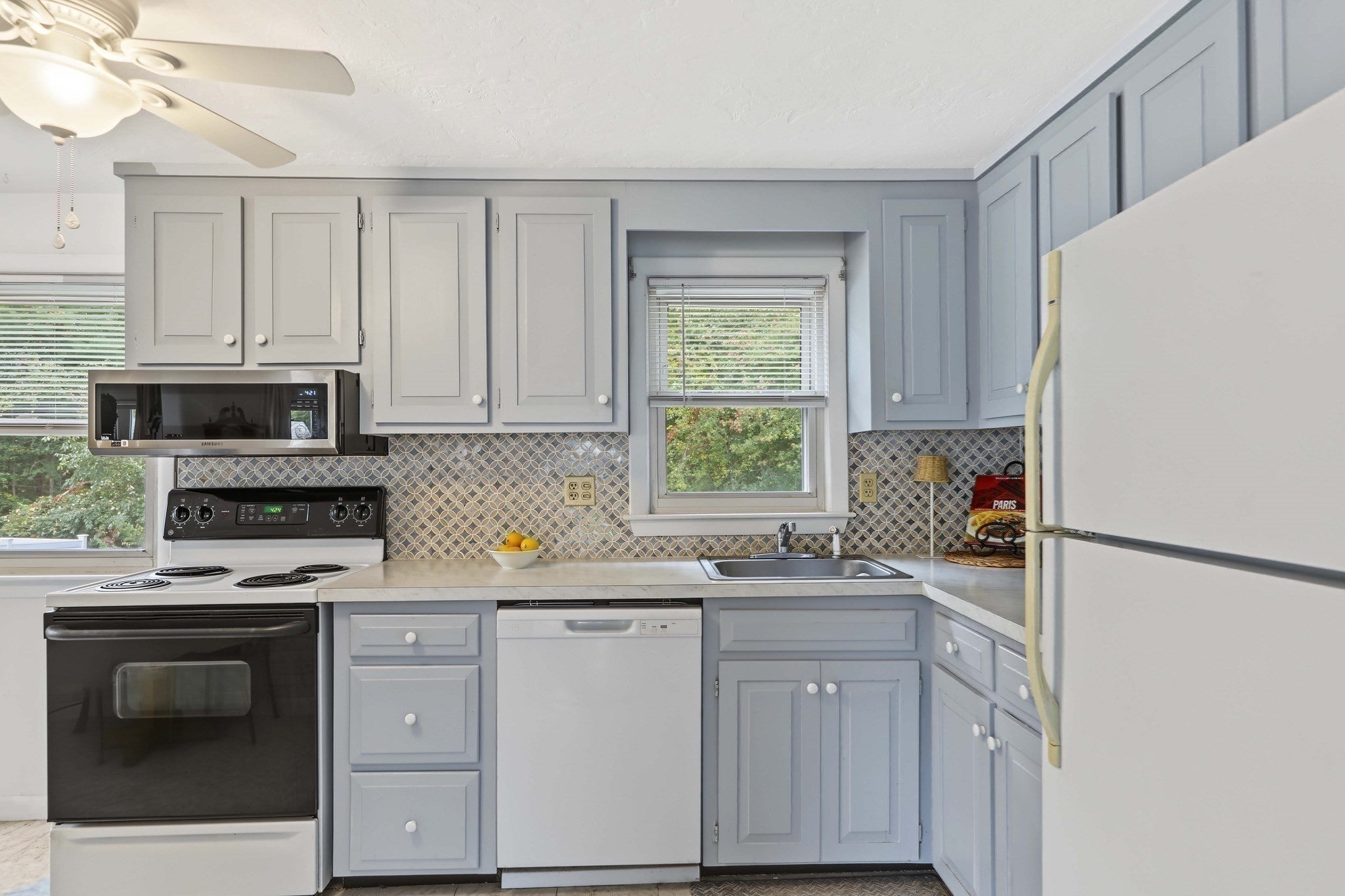18 Zenas RD, Holbrook, MA, 18 Zenas RD, Holbrook, MA Photo #13