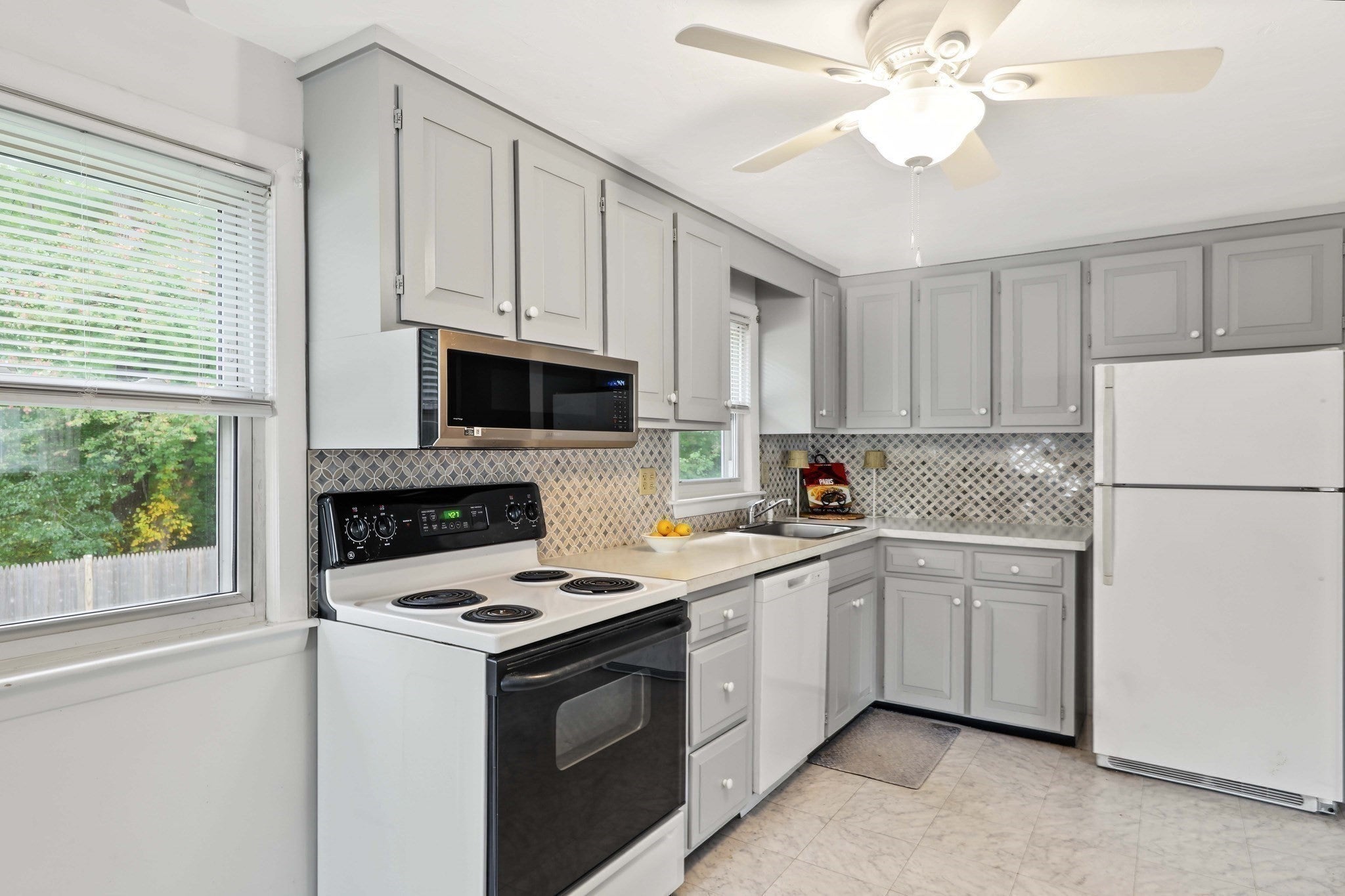 18 Zenas RD, Holbrook, MA, 18 Zenas RD, Holbrook, MA Photo #14