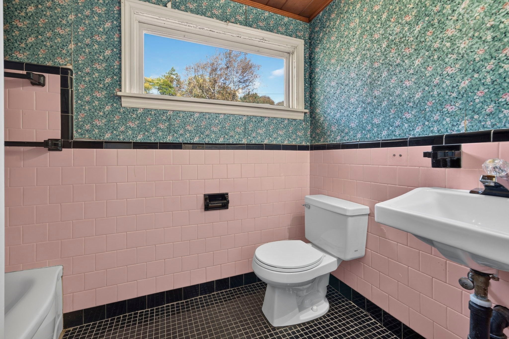 31 Westmorland Dr, Worcester, MA, 31 Westmorland Dr, Worcester, MA Photo #15