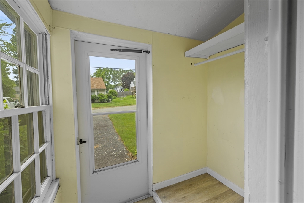 14 Almon Ave