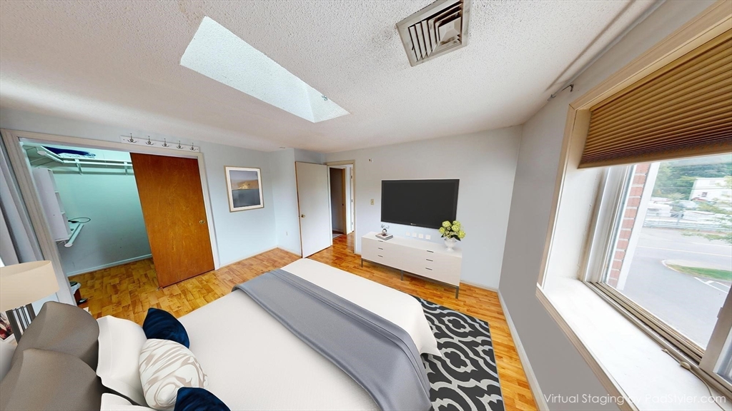 35 Prospect St 309