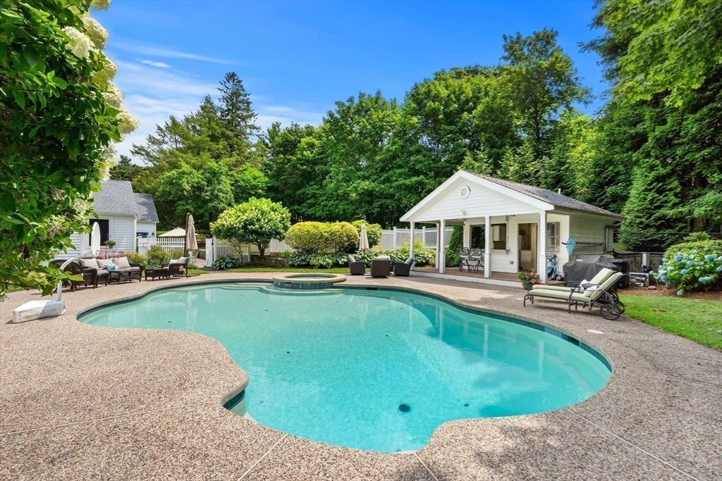 23 Pleasant Valley Rd, Westwood, MA, 23 Pleasant Valley Rd, Westwood, MA Photo #33