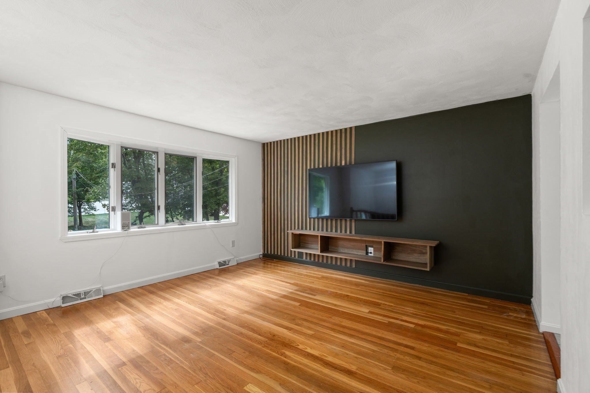 22 Allen Road, Billerica, MA Photo #4