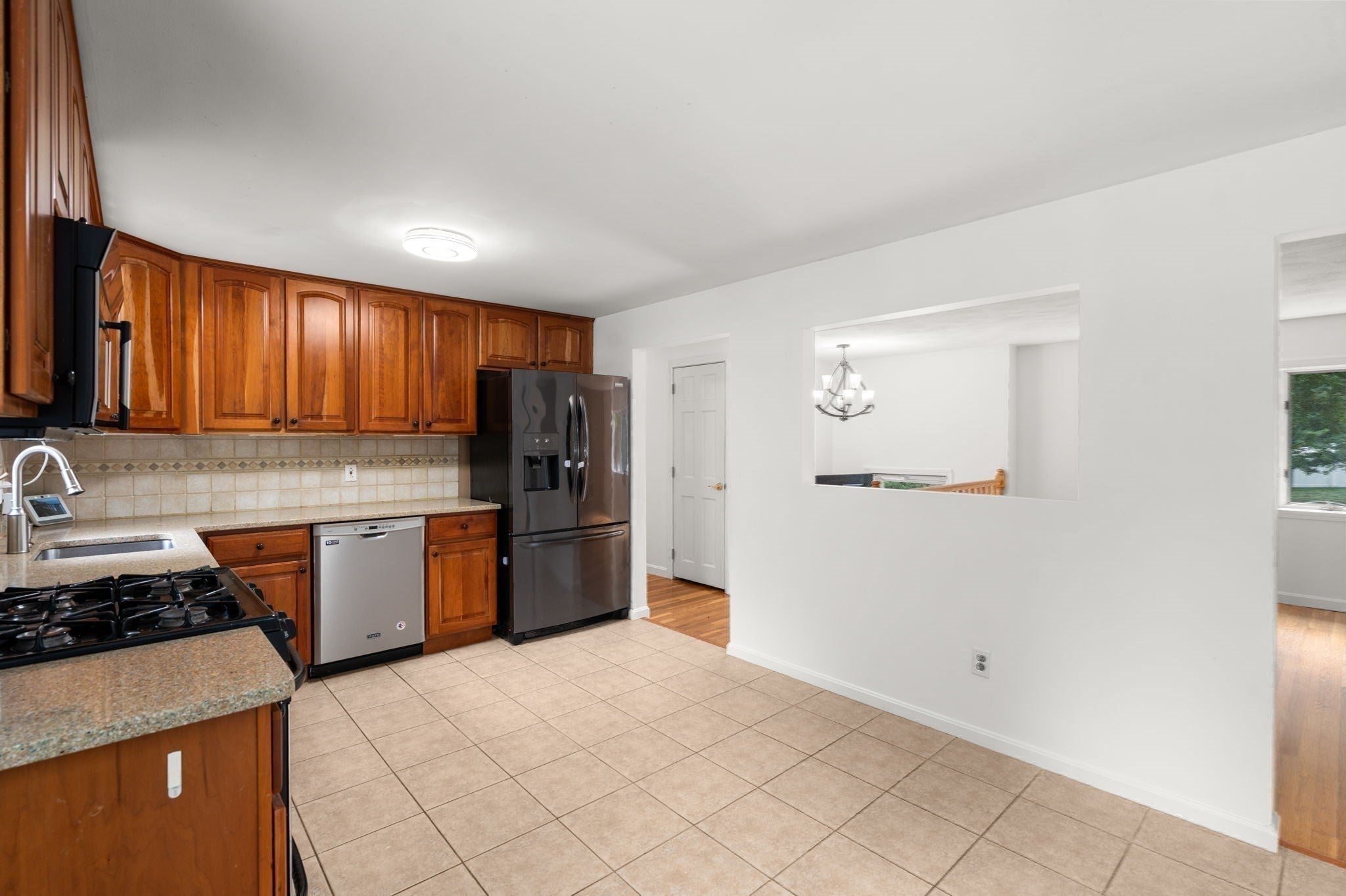 22 Allen Road, Billerica, MA Photo #14