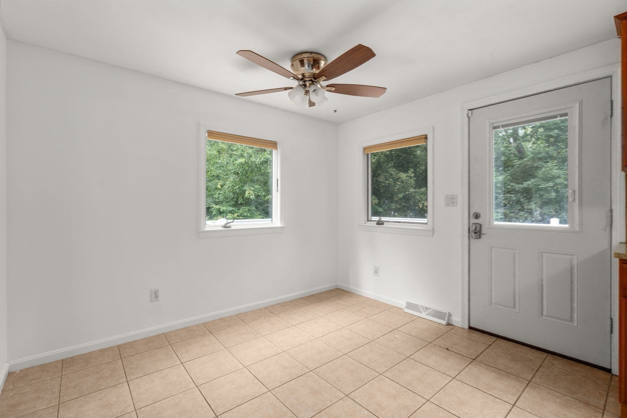 22 Allen Road, Billerica, MA Photo #13