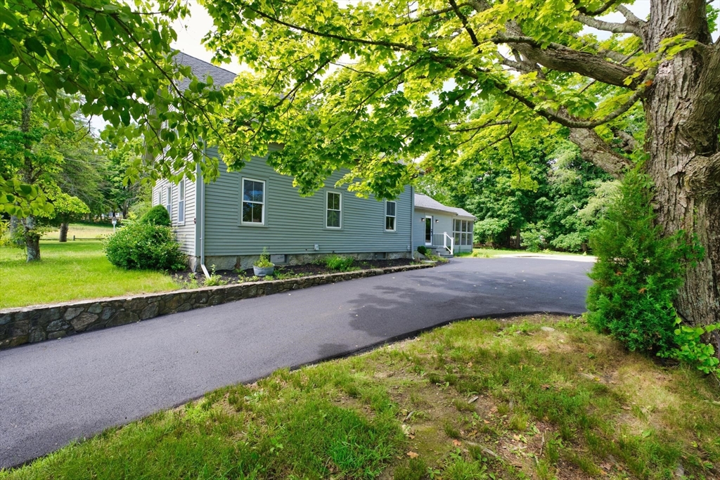 6 Nemasket Street