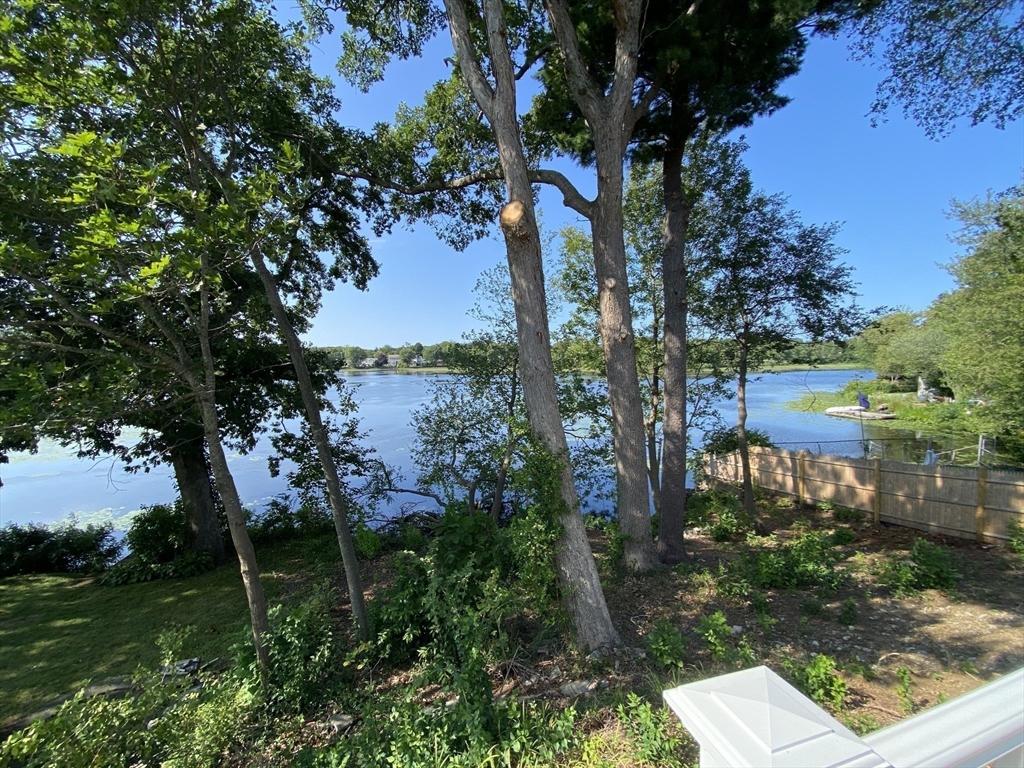 58 Lake Shore Drive