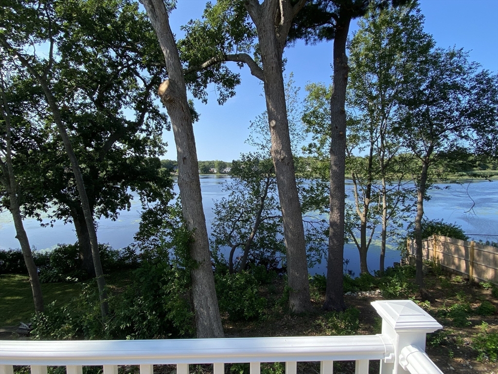 58 Lake Shore Drive