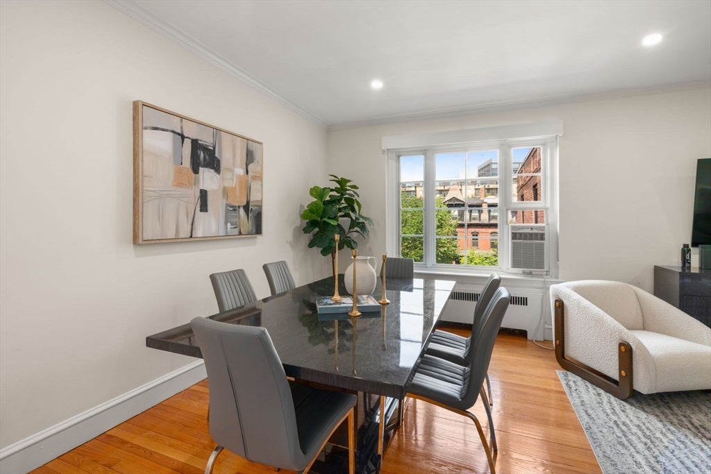 15 Monmouth Court #5, Brookline, MA, 15 Monmouth Court #5, Brookline, MA Photo #2