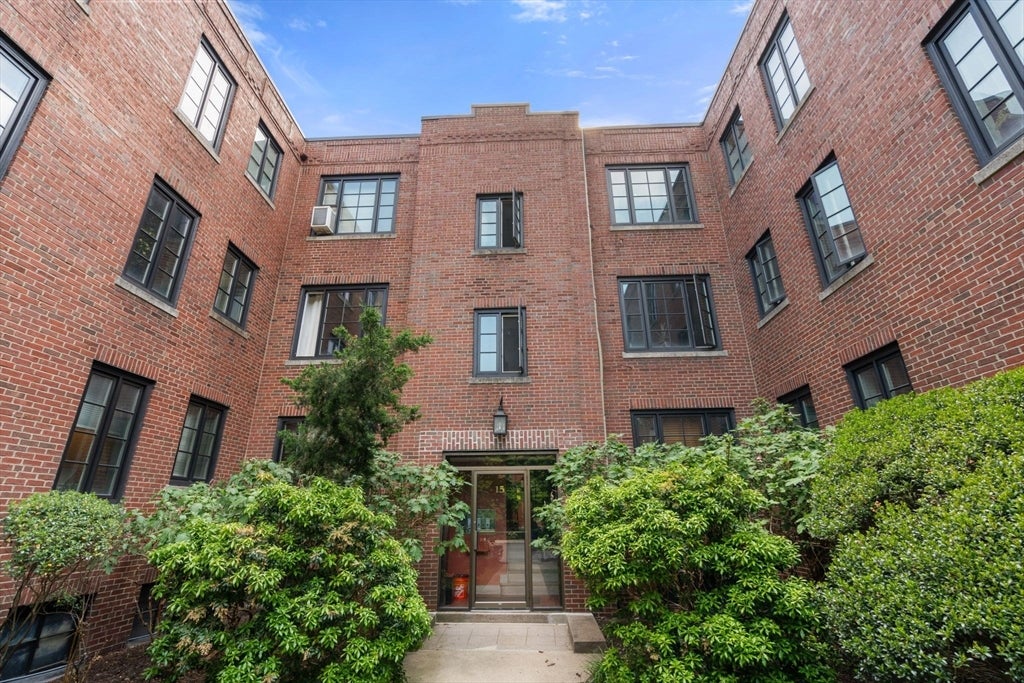 15 Monmouth Court #5, Brookline, MA, 15 Monmouth Court #5, Brookline, MA Photo #16