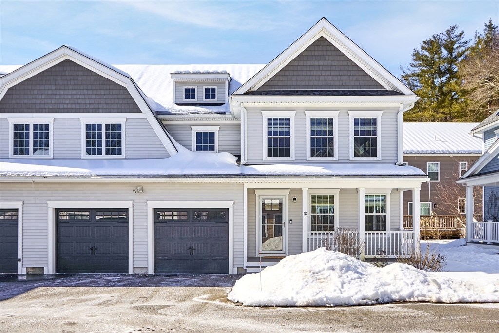 10 Edgar Dr 10