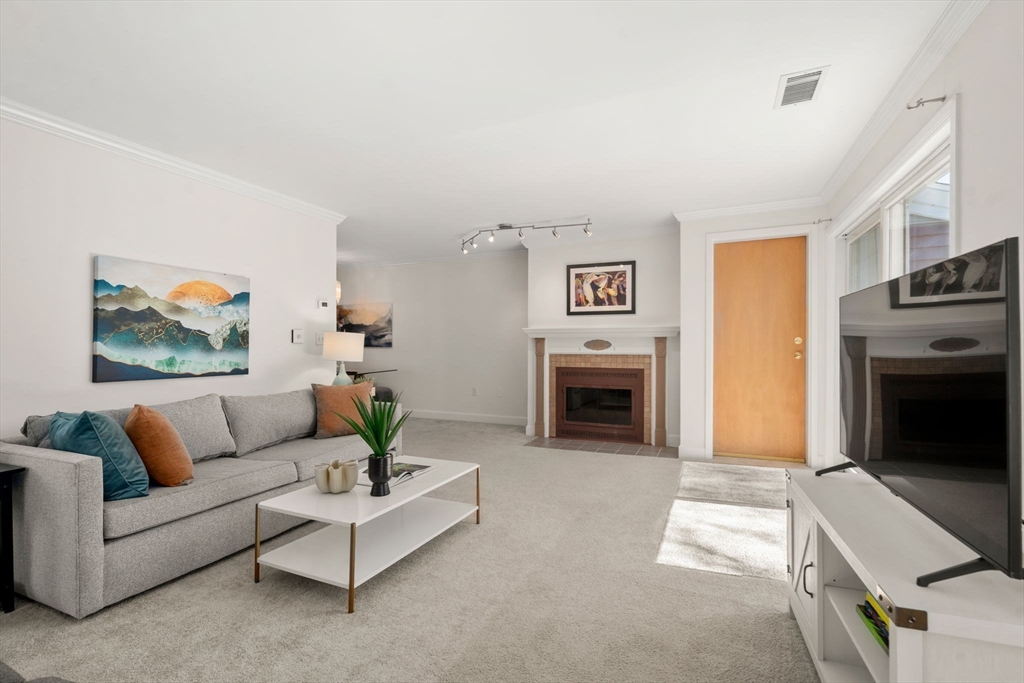 20 N Stone Mill Dr 1026