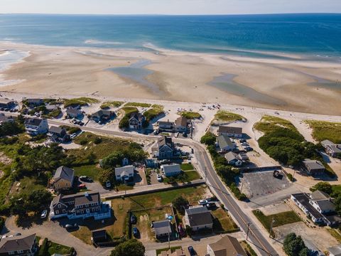 4 Spadoni Rd Dennis MA 02638