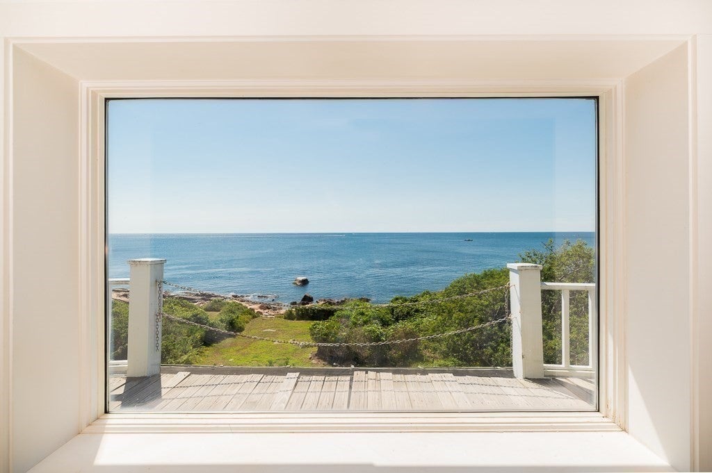 8 Rouse Rd, Gloucester, MA Photo #18