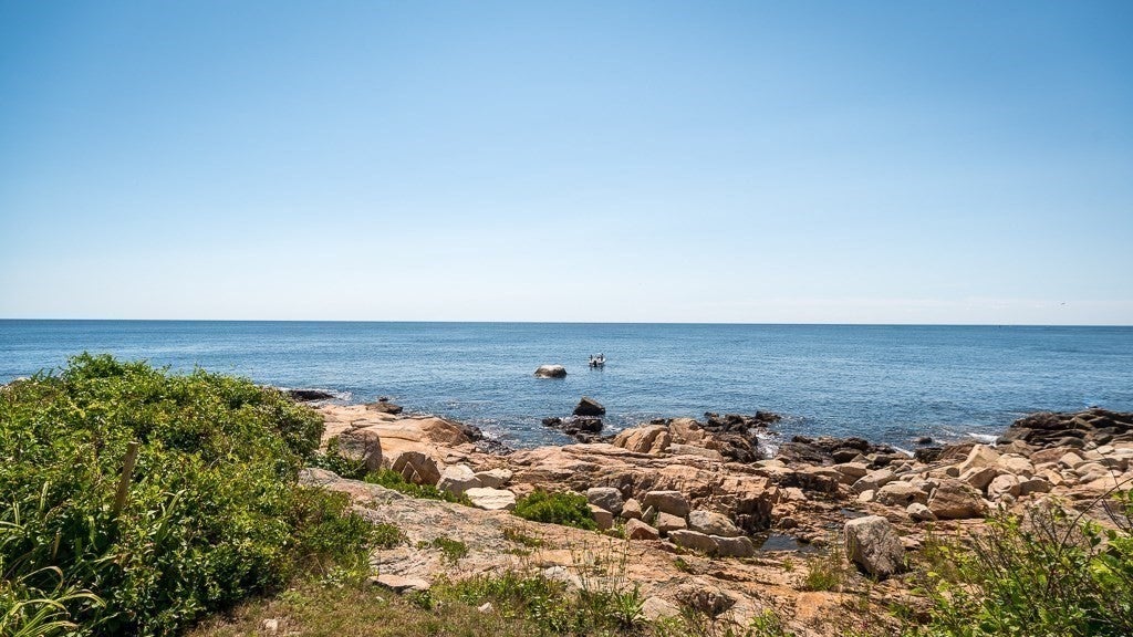 8 Rouse Rd, Gloucester, MA Photo #21