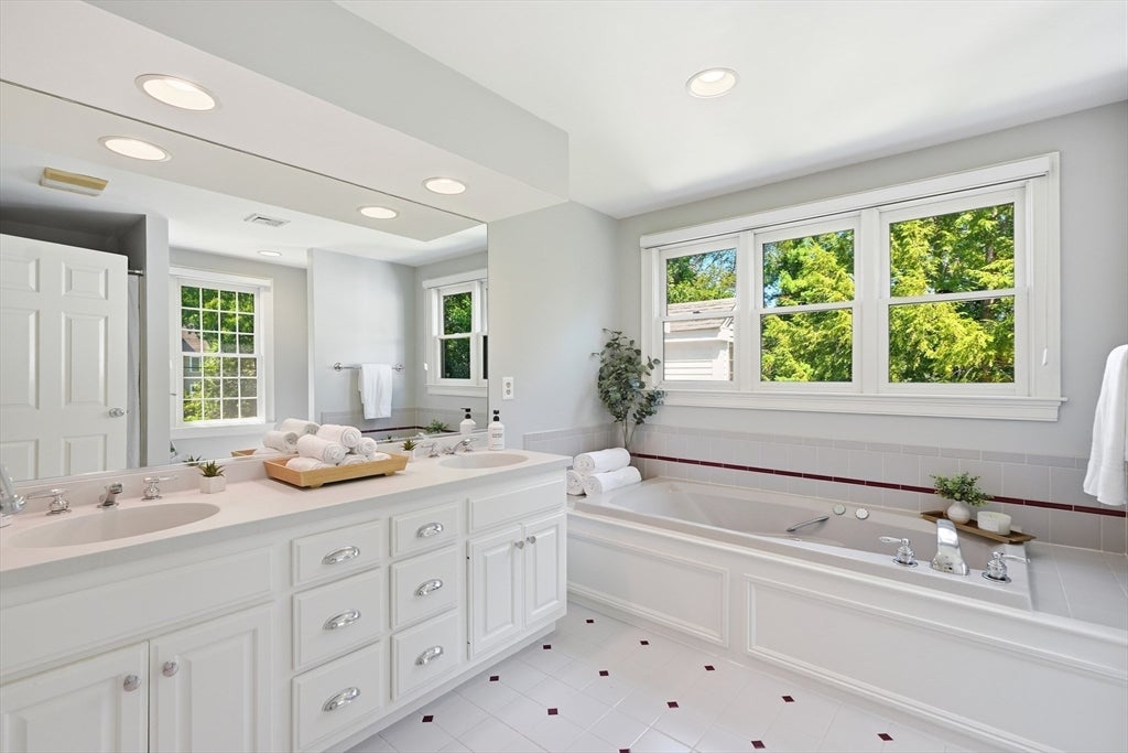 228 River St, Norwell, MA, 228 River St, Norwell, MA Photo #23