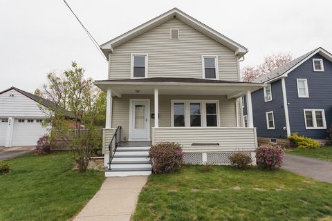 Photo of 208 Silver St, Greenfield, MA 01301 (MLS # 73510244)