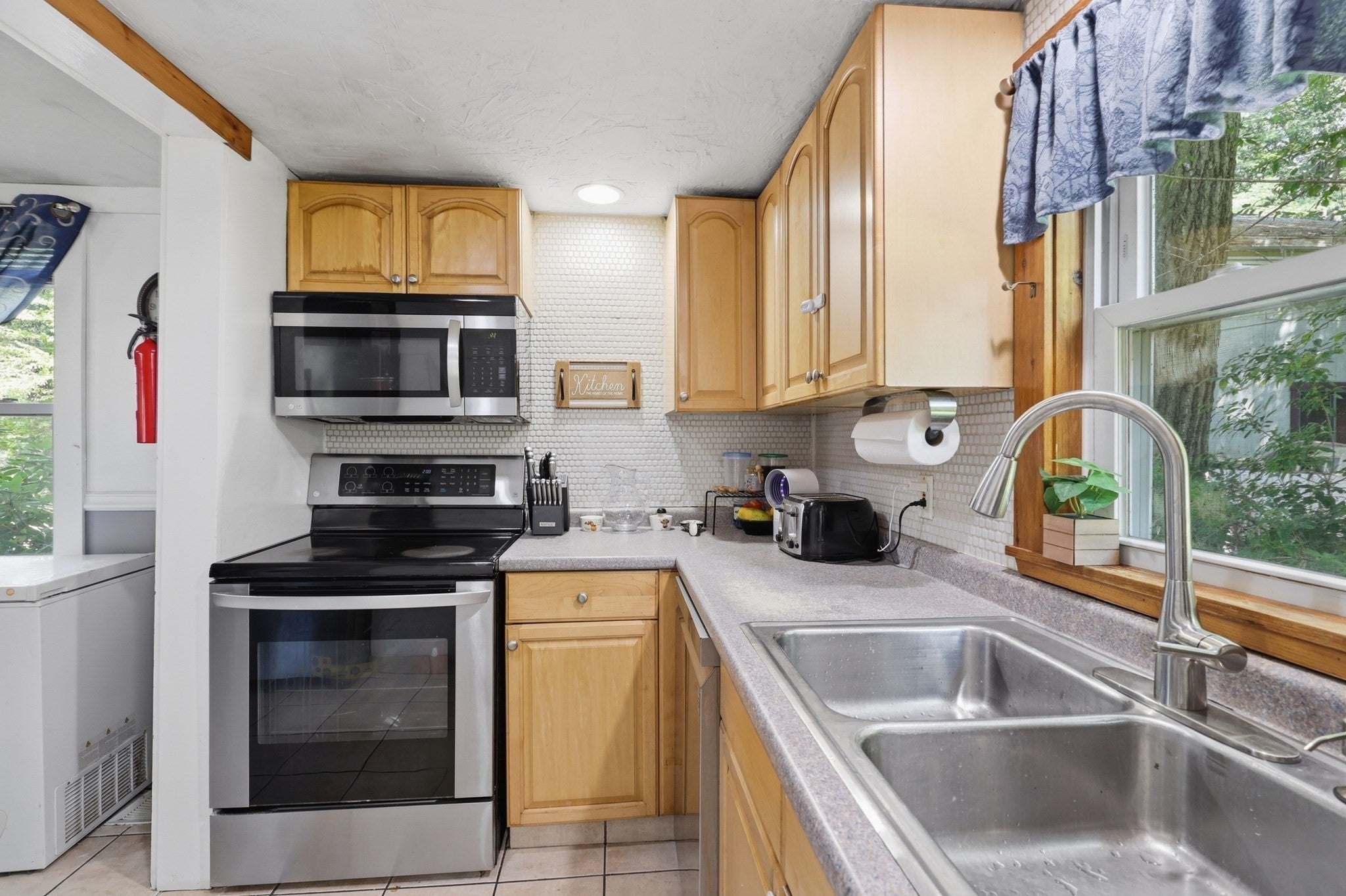 20 S Shore Rd, Westminster, MA, 20 S Shore Rd, Westminster, MA Photo #12