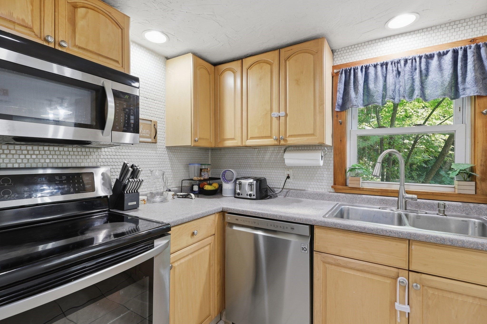 20 S Shore Rd, Westminster, MA, 20 S Shore Rd, Westminster, MA Photo #10