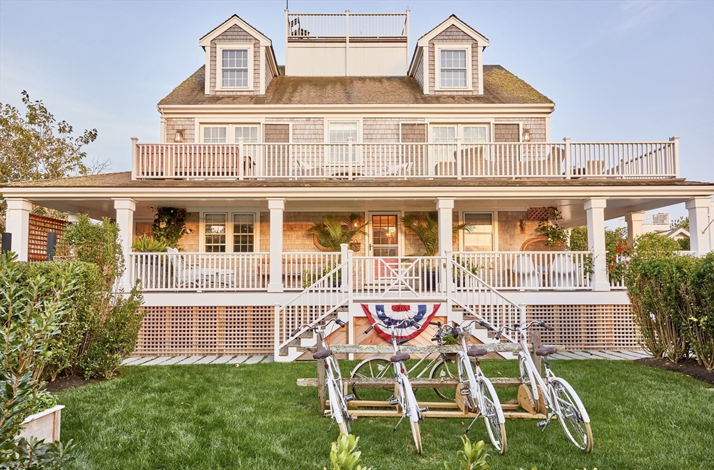 Photo 1 of 38 — 66 Hulbert Avenue, Nantucket, MA 02554
