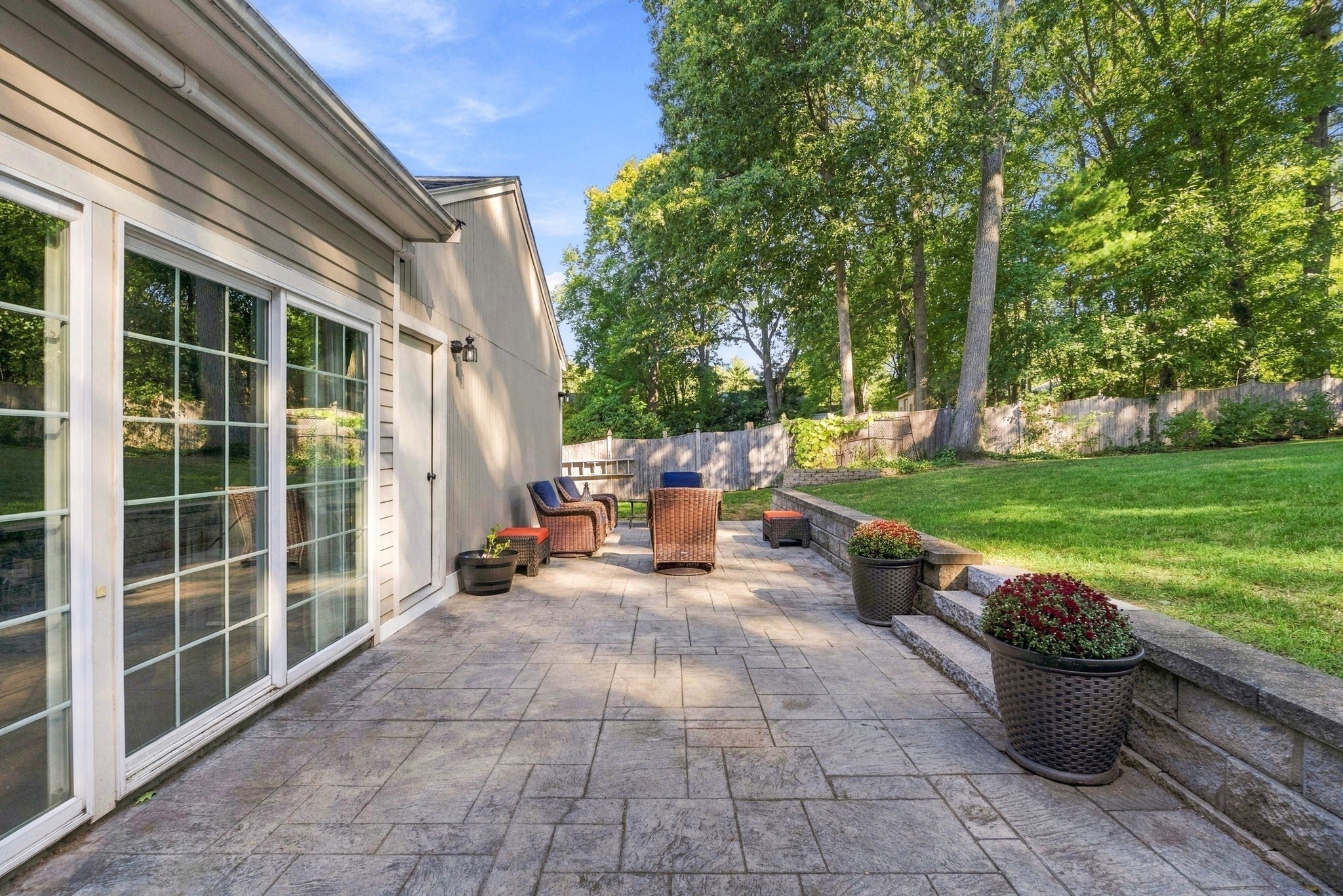 4 Kristin Ln, Canton, MA Photo #9