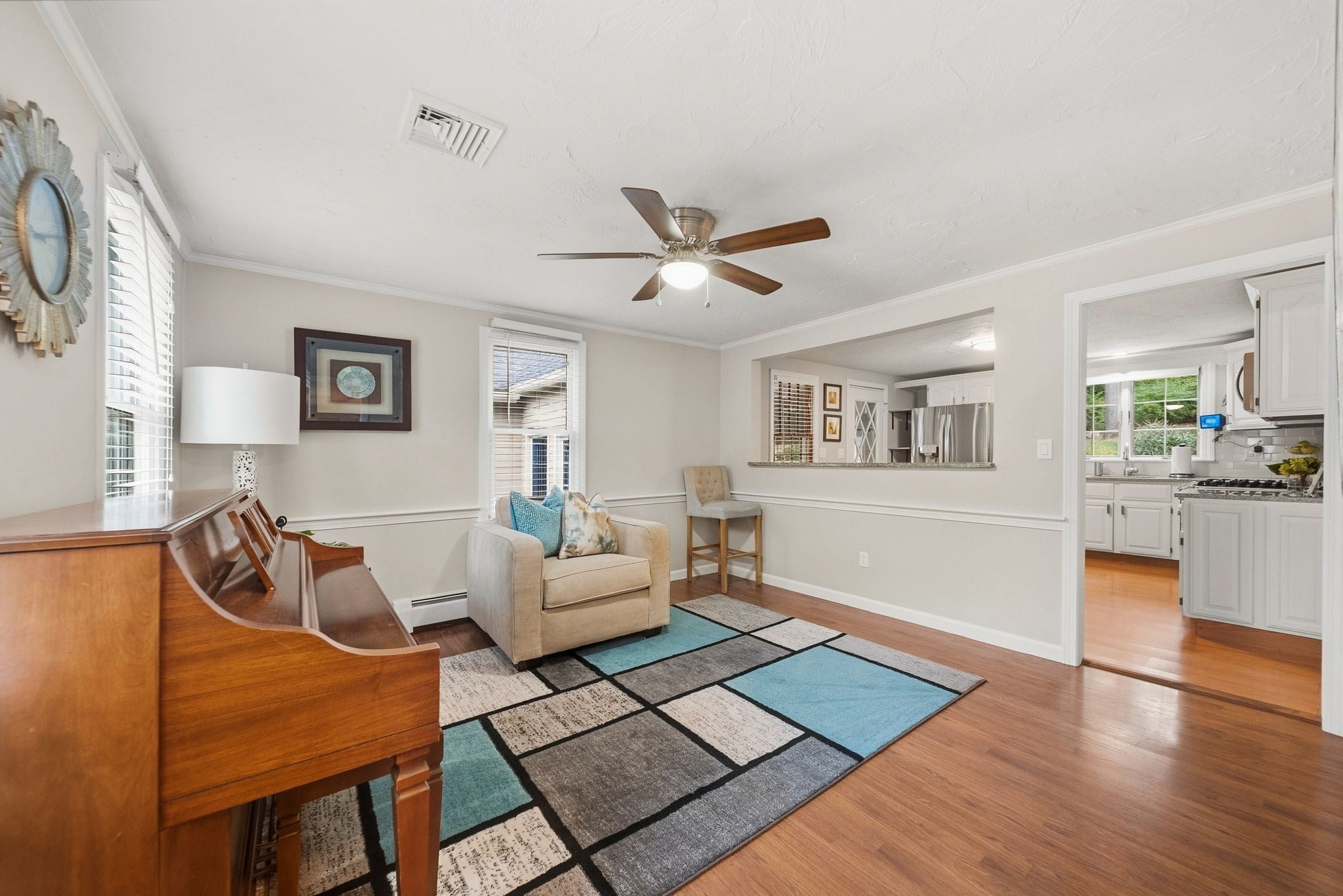 4 Kristin Ln, Canton, MA Photo #20