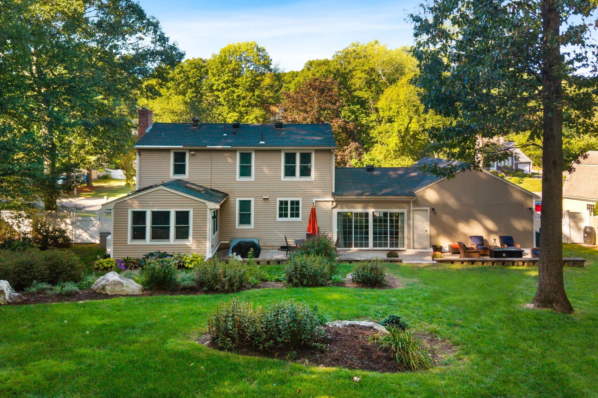 4 Kristin Ln