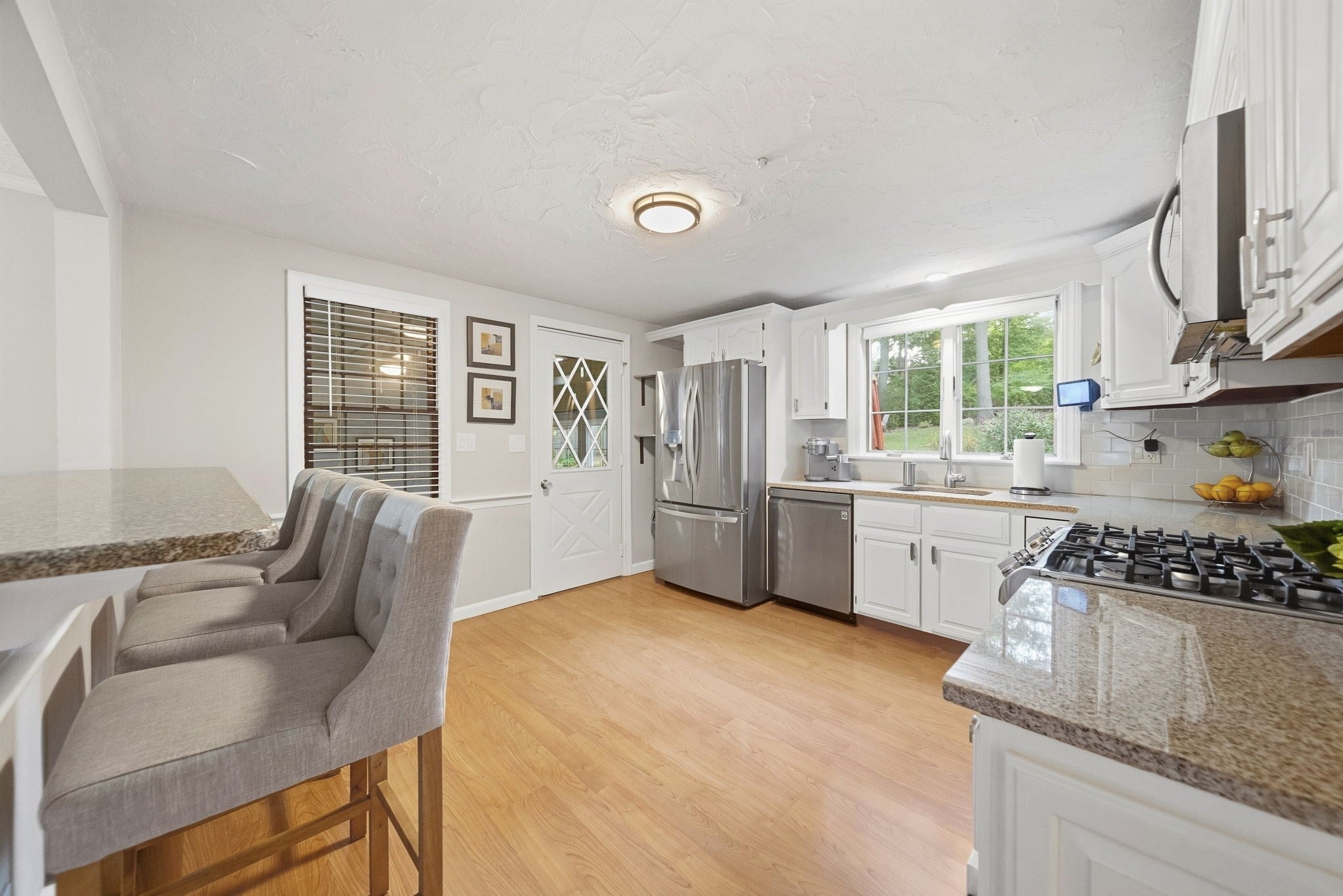 4 Kristin Ln, Canton, MA Photo #21