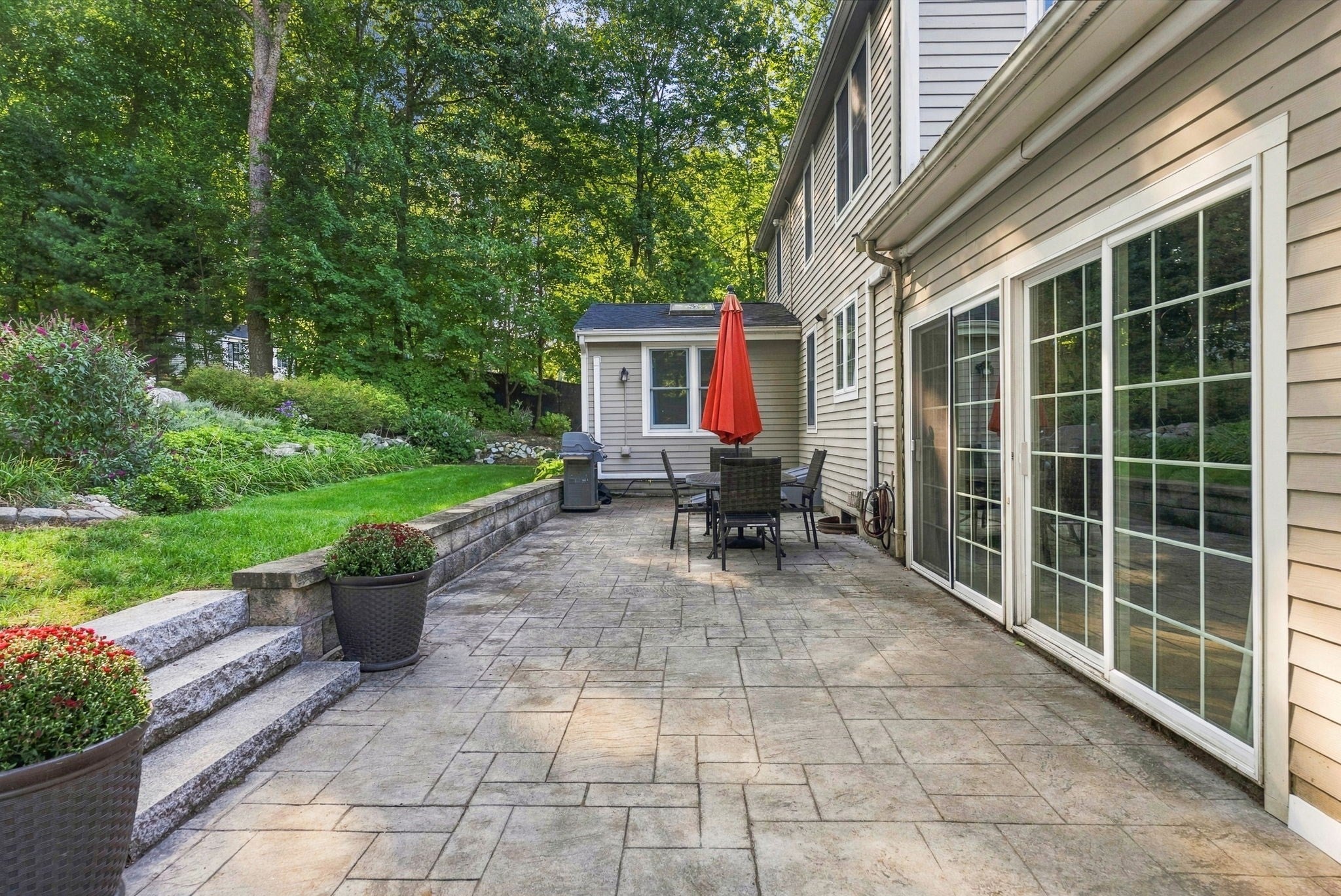 4 Kristin Ln, Canton, MA Photo #10
