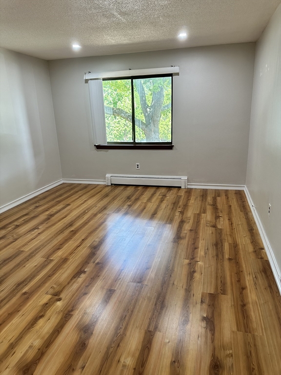 9 Hallmark Gardens 6