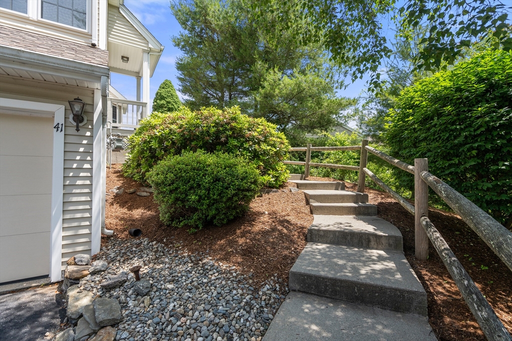 41 Edward Drive 41