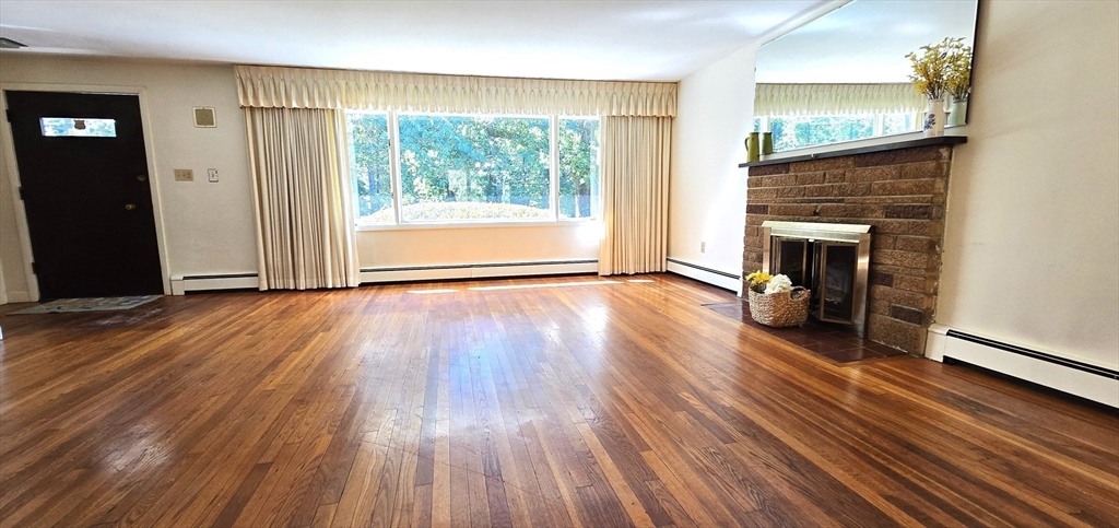 81 Rockland St