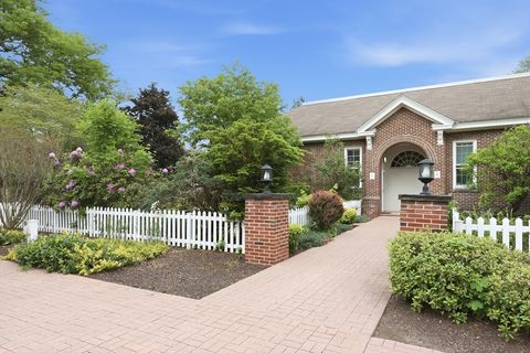 Photo of 165 Converse Street #1, Longmeadow, MA 01106 (MLS # 73523097)
