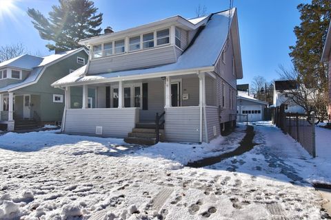 Photo of 34 Castle St, Springfield, MA 01118 (MLS # 73460389)