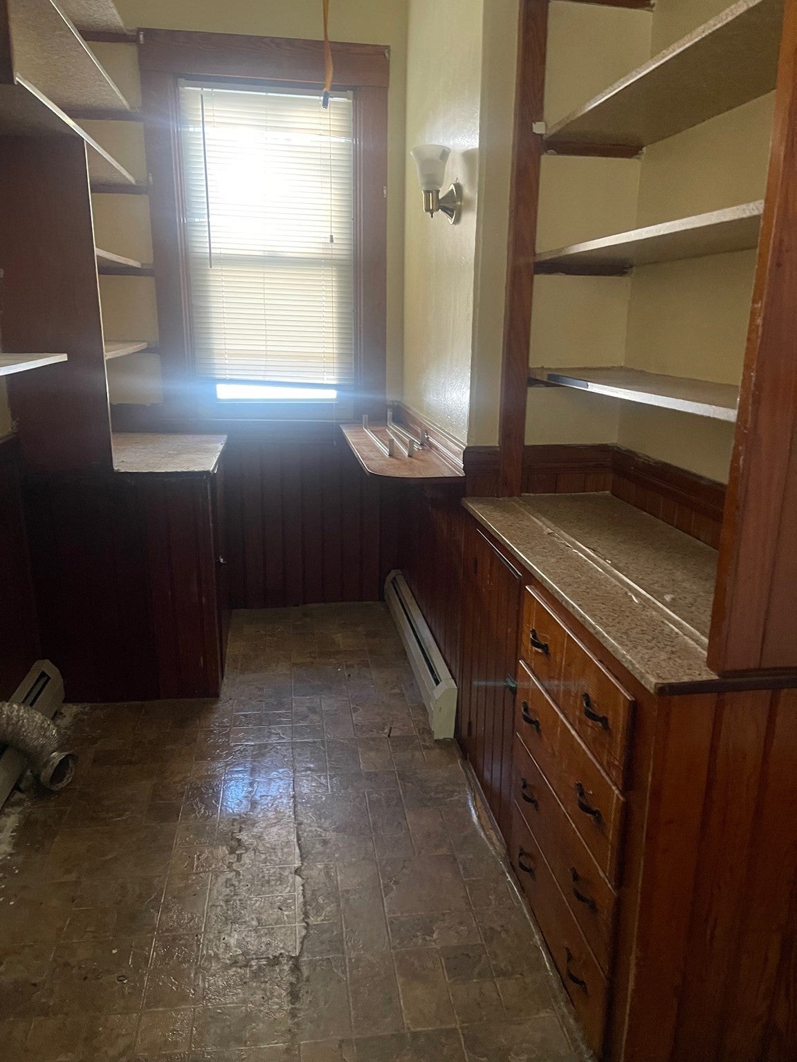 99 Milk St, Fitchburg, MA Photo #11
