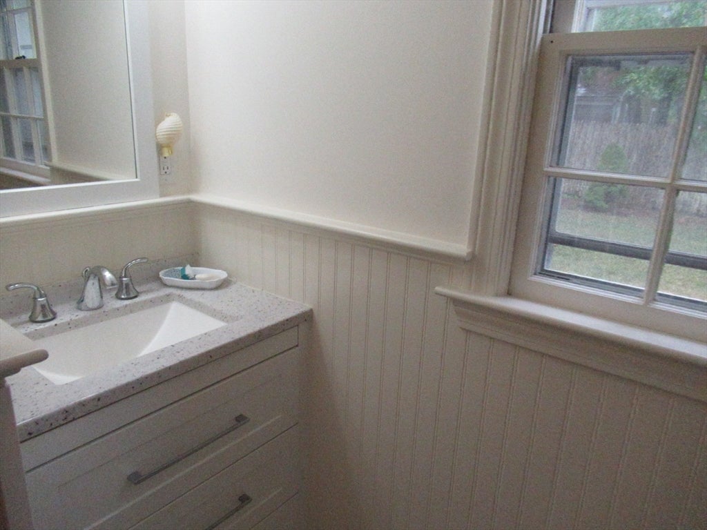 39 Phyllis Dr, Yarmouth, MA, 39 Phyllis Dr, Yarmouth, MA Photo #18